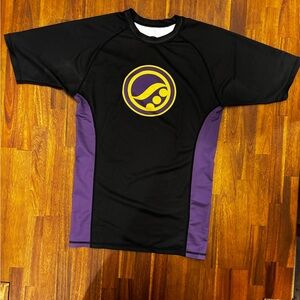 Shoyoroll Black and Purple Rashguard